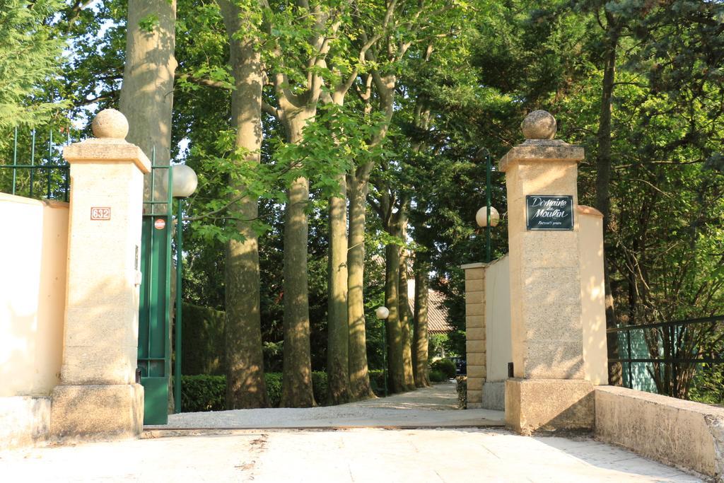 ホテルDomaine Du Moulin サン・ローラン・デ・ザルブル エクステリア 写真